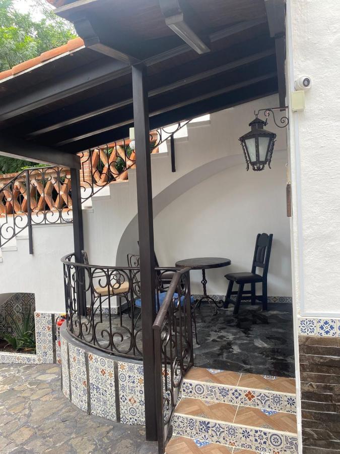 Casa Yollotzin Hotel Ajijic Exterior photo